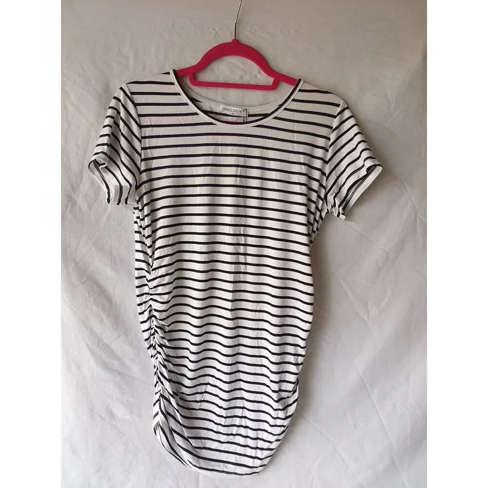 NWT NEW Smallshow M Maternity T-shirt